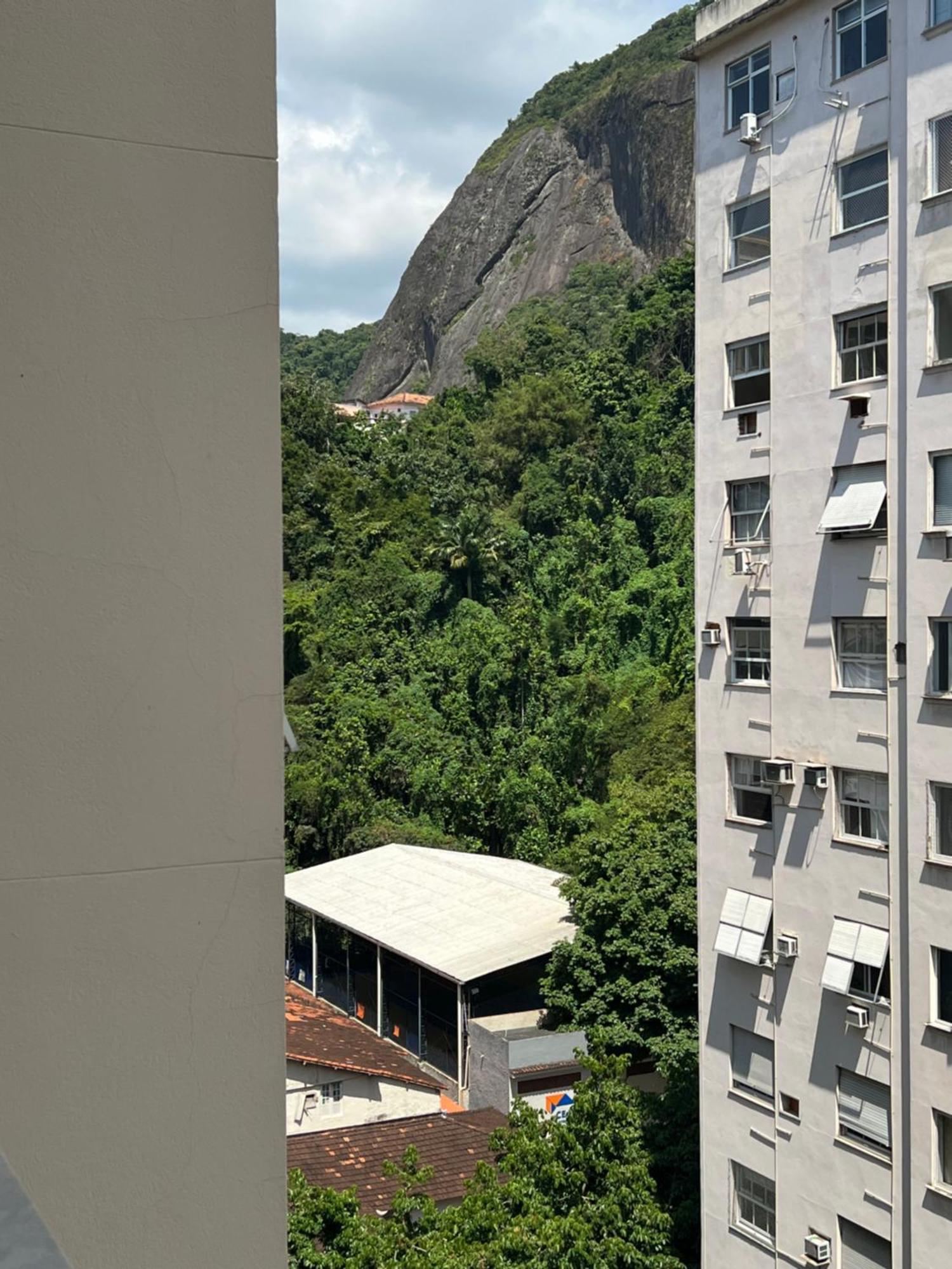 Complete And Quiet Apartment @ Copacabana Rio de Janeiro Bagian luar foto
